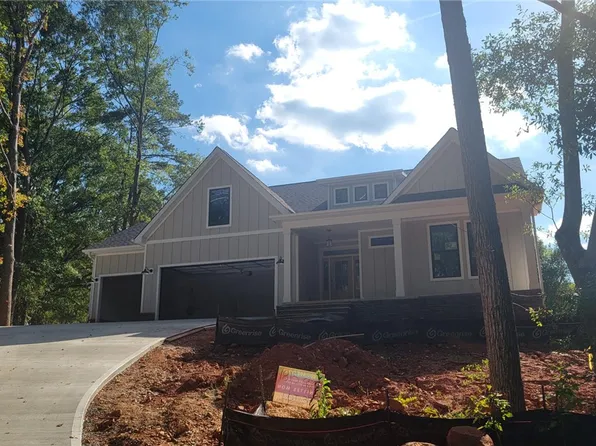 1815 Cross Creek Dr, Seneca, SC 29678