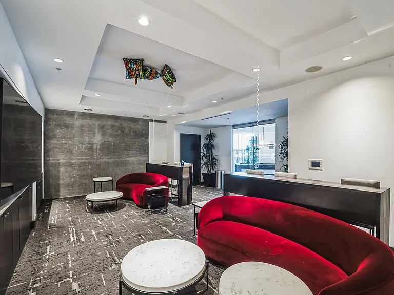 400 W Peachtree St NW #2810 — Photo 26