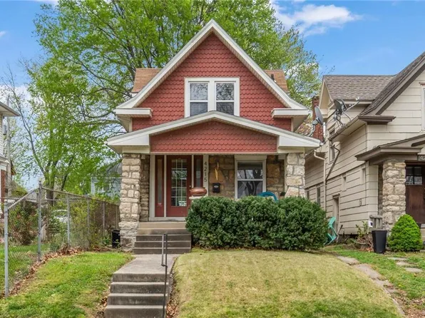4215 Holly St, Kansas City, MO 64111