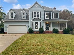 712 Spring Lake Loop, Simpsonville, SC 29681