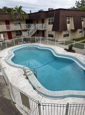 1st image of 603W-4524 SW 54th St #603W