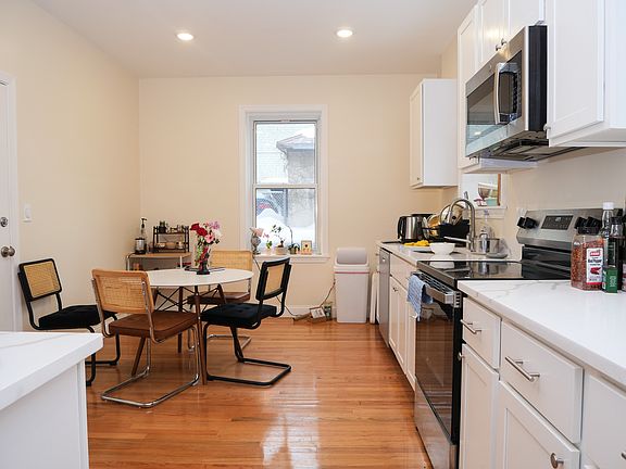 3rd image of 10 Beals St