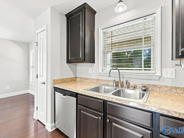 5015 Montauk Trl SE — Photo 16