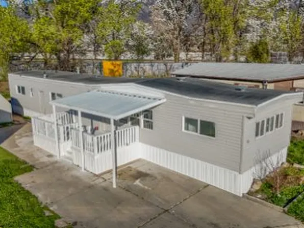 1200 N Church St Trailer 13, Layton, UT 84041