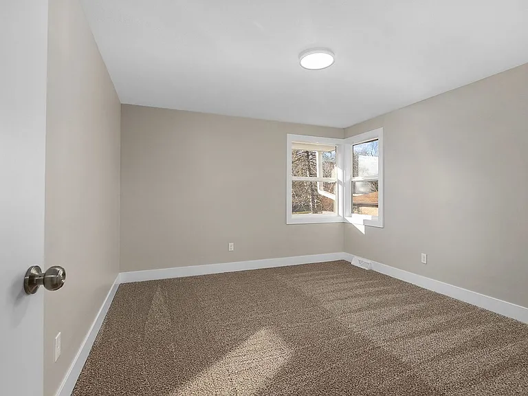 1131 Lyon St NE #2 — Photo 9