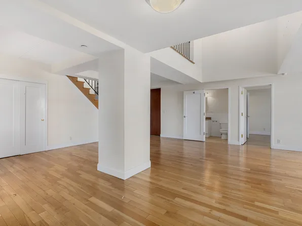 3536 Cambridge Avenue image 3 of 16