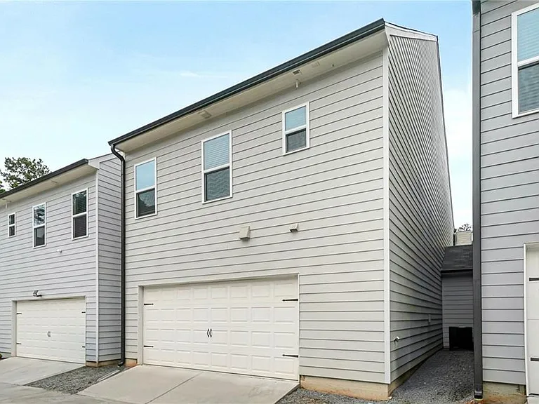 791 Belrose Dr — Photo 25