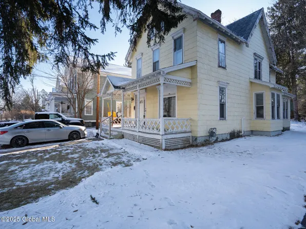 35 McMaster Street, Ballston Spa, NY 12020