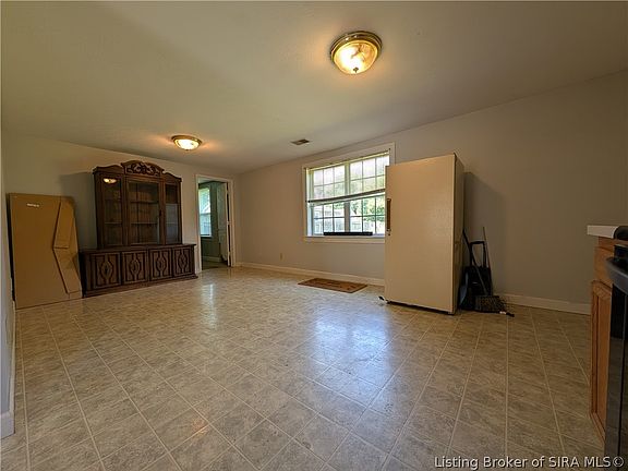 5th image of 2834 Sellers Court