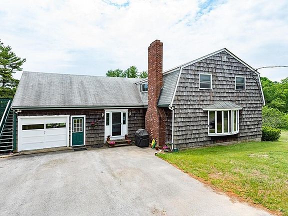 2nd image of 5 Susan Ln