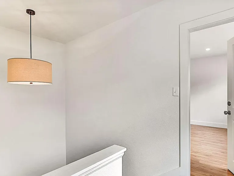 2160 Riverside Ave #3 — Photo 13