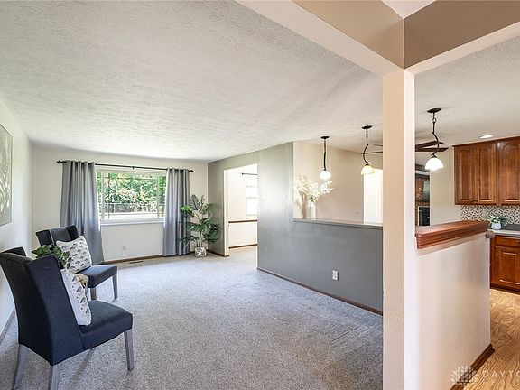 5th image of 3598 Old Oaks Dr