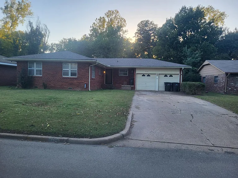 5109 Harvard Dr — Photo 1