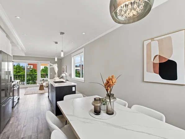 9560 Alexandra Rd #15, Richmond, BC V6X 1C5