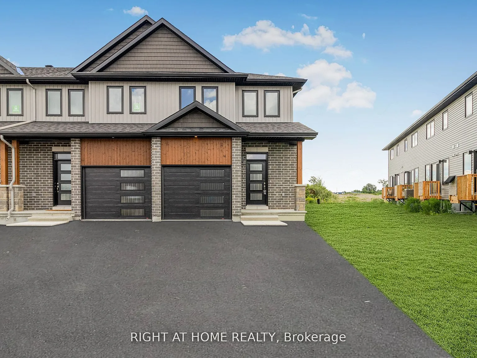 3 bed, $2,800 — Photo 1