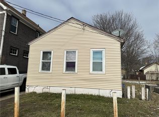 28 Caspar St, Rochester, NY 14605