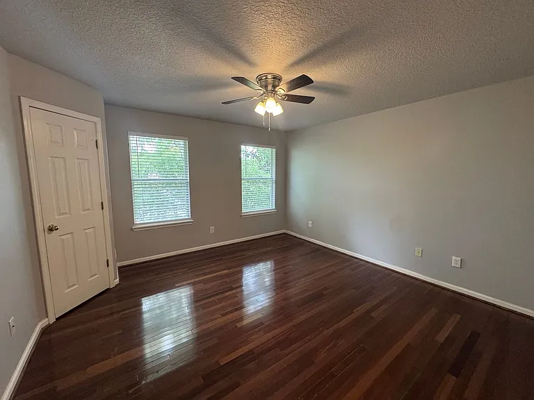 7806 Melvin Rd — Photo 20