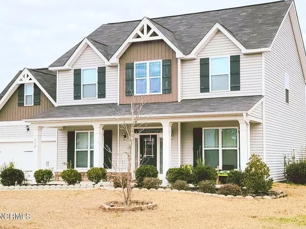 312 SW Plantation Dr, Maple Hill, NC 28454