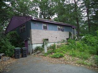 75 Hillsdale Rd, Dedham, MA 02026