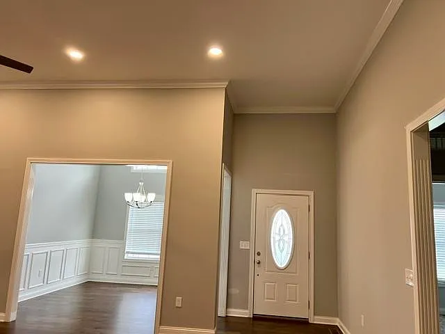 237 Ford Ave — Photo 5