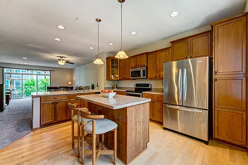 11939 Emery Village Dr N Photo 1