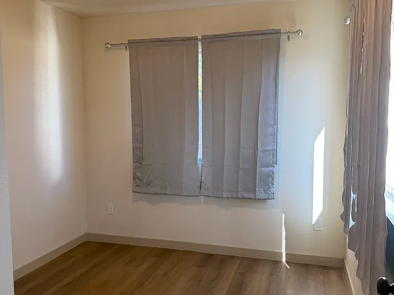1803 James Pl — Photo 16
