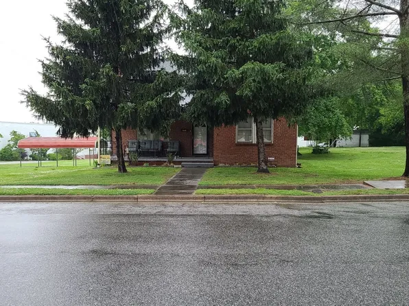 305 High St, Lawrenceville, VA 23868