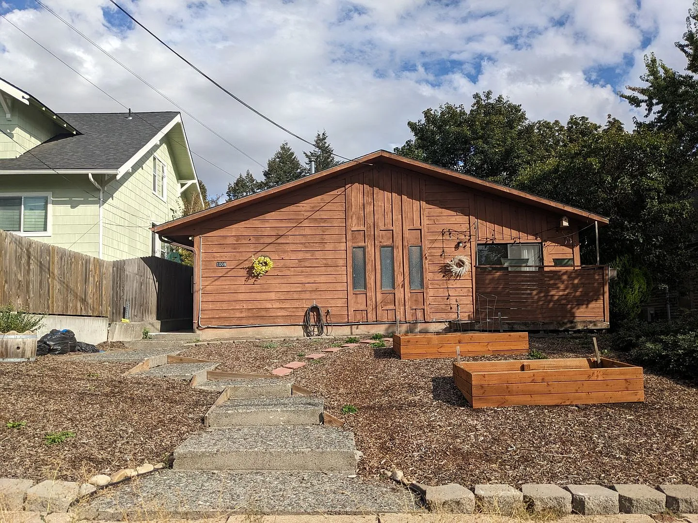 1008 Harrison Street — Photo 2