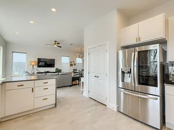 Spacious, modern kitchen with top of the line appliances