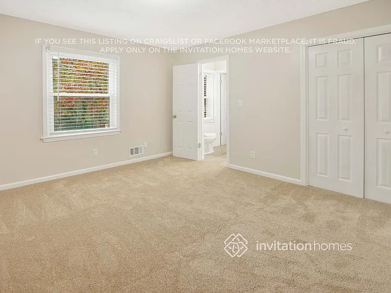 3570 Greentree Farms Dr — Photo 16