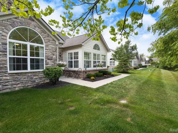 3537 Shepherd Ln, Canton, MI 48188