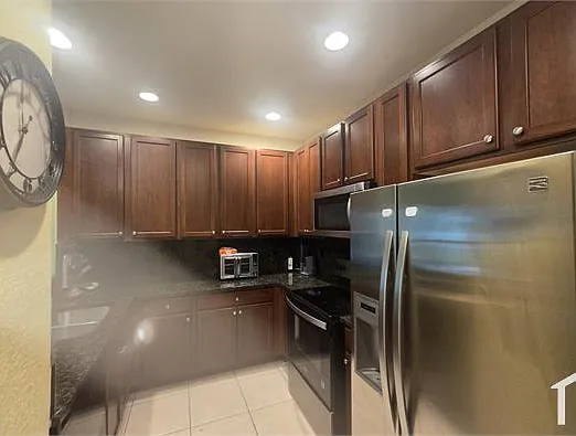 4781 Grand Cypress Cir N — Photo 5
