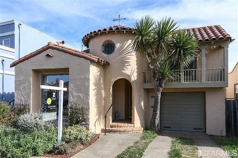 1st image of 225 Teresita Blvd