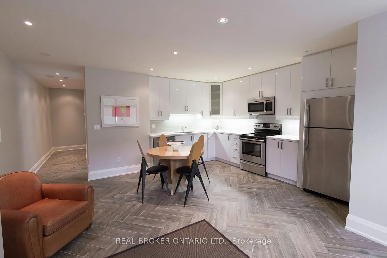 2 bed, $3,250 — Photo 1
