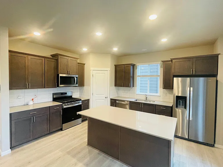 5940 Addison Rd SW — Photo 5