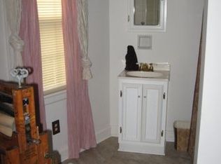 4 Old Peach Ridge Rd, Athens, OH 45701