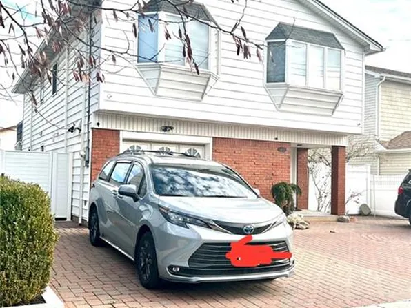 15623 89th St, Howard Beach, NY 11414