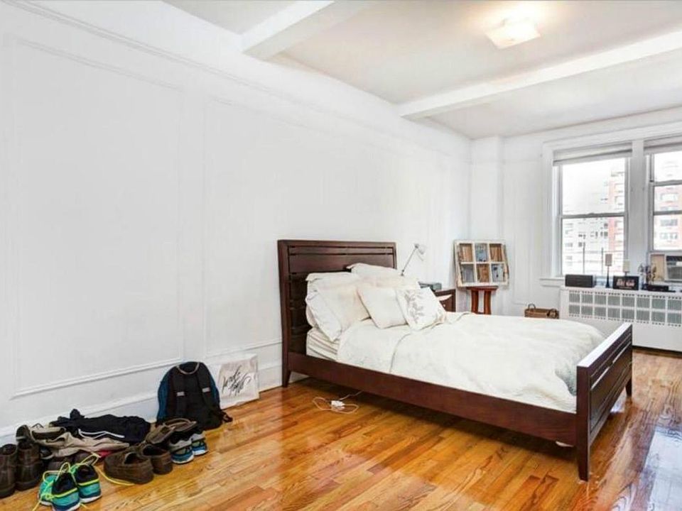 1st image of 200 W 70th St APT 12K