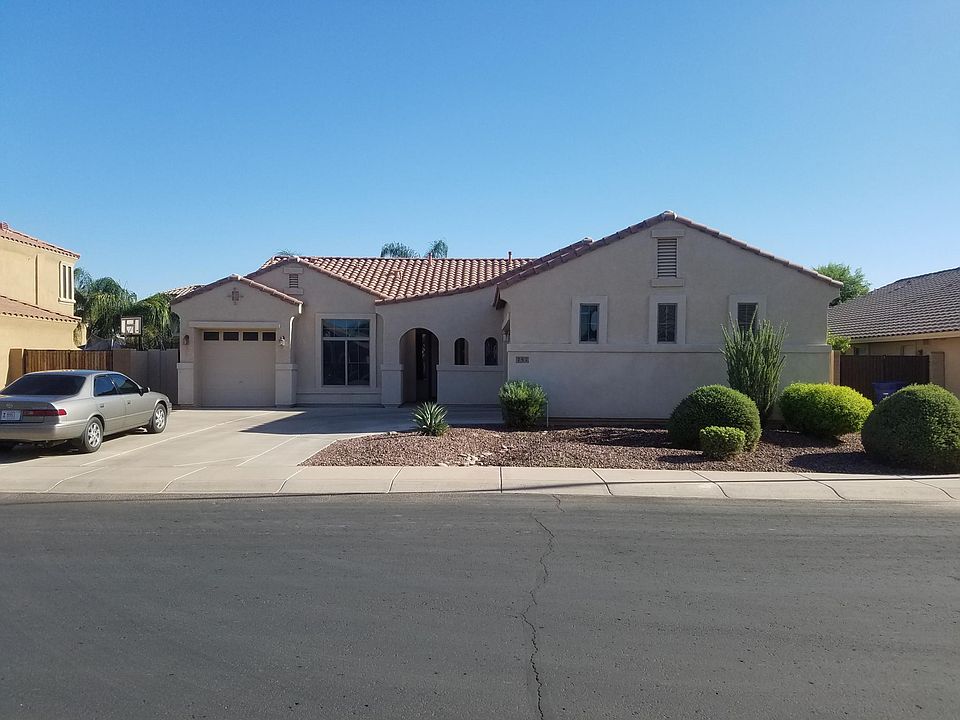 1st image of 757 E Crescent Pl
