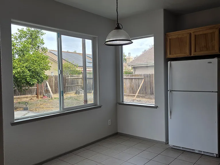 714 Syrah Ct — Photo 10