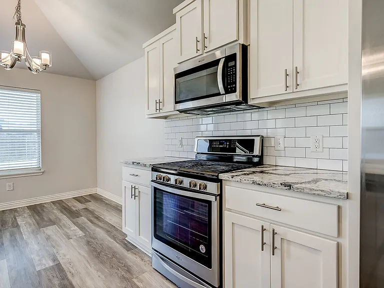 4323 W Country Club Dr — Photo 10
