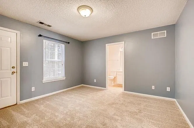 433 Heritage Park Trce NW — Photo 4