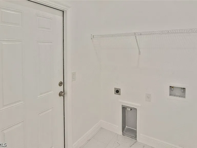 3034 Price Ave — Photo 19