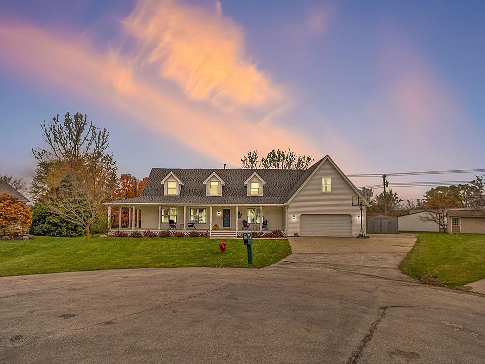 1st image of 1574 Golden Gate Ct