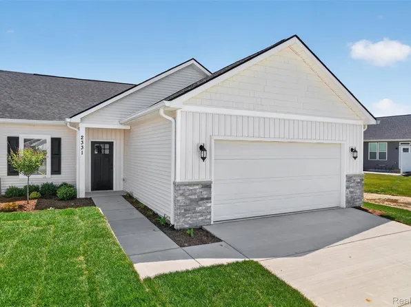 2331 Gilder Dr, Howell, MI 48843