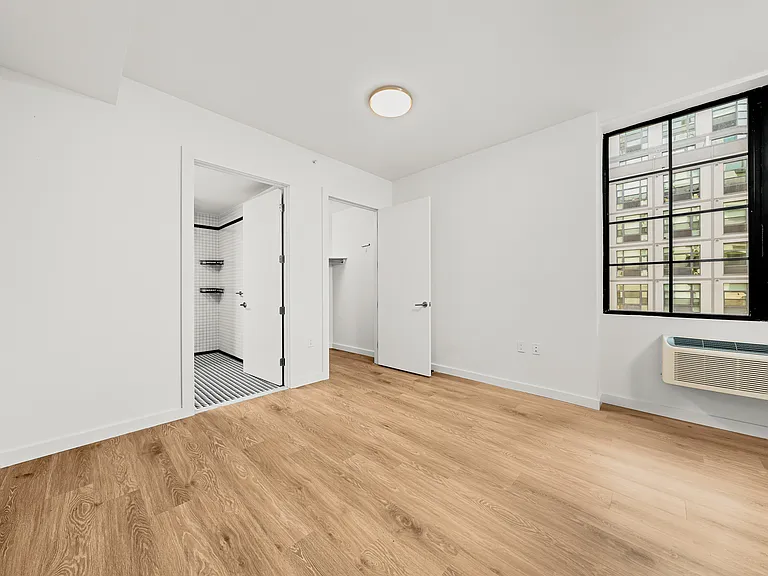 40 Bruckner Blvd #B908 — Photo 7