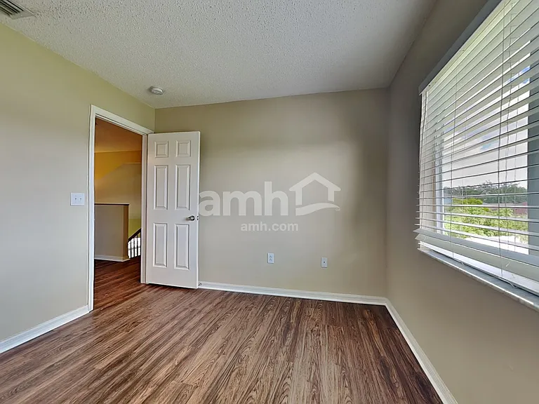 12613 Longcrest Dr — Photo 13