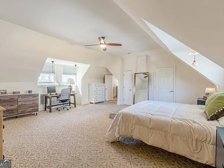 1118 Glenwood Ave SE — Photo 47