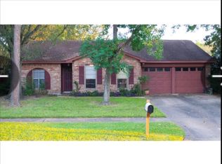 838 Ramada Dr, Houston, TX 77062