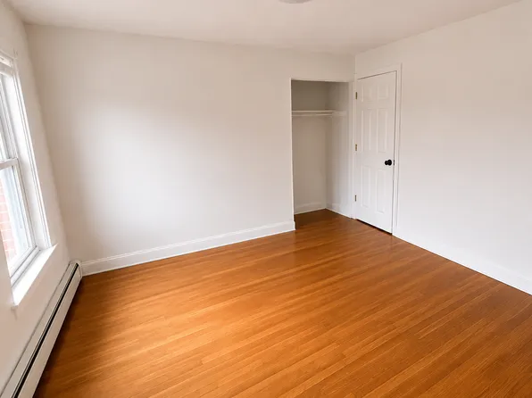 112 Windmill St, Providence, RI 02904